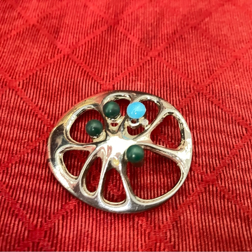 Silver tone metal Brooch with malachite and turquoise Accents